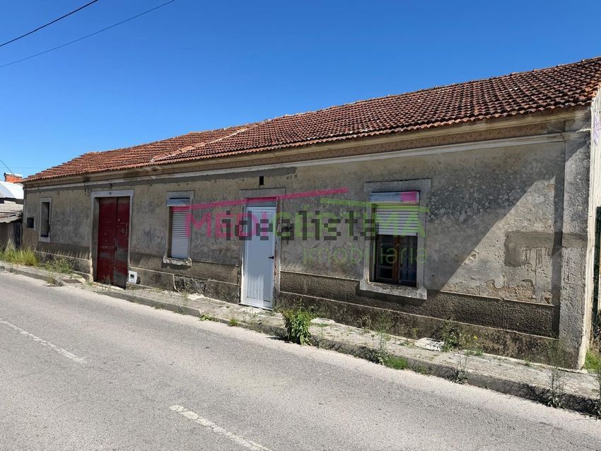 Moradia T3 à venda em Oiã, Oliveira do Bairro — foto 2