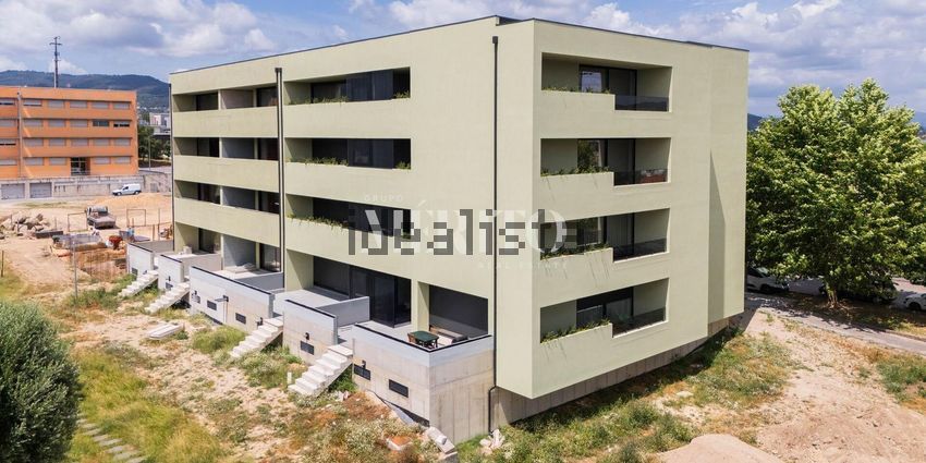 Apartamento T3 à venda em Caldelas, Guimarães — foto 34