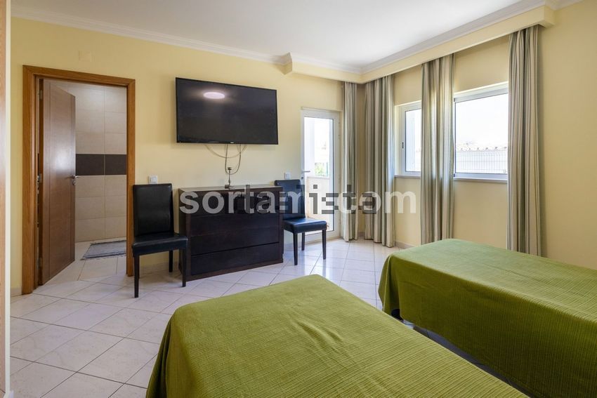 Moradia T5 à venda em Albufeira e Olhos de Água, Albufeira — foto 11