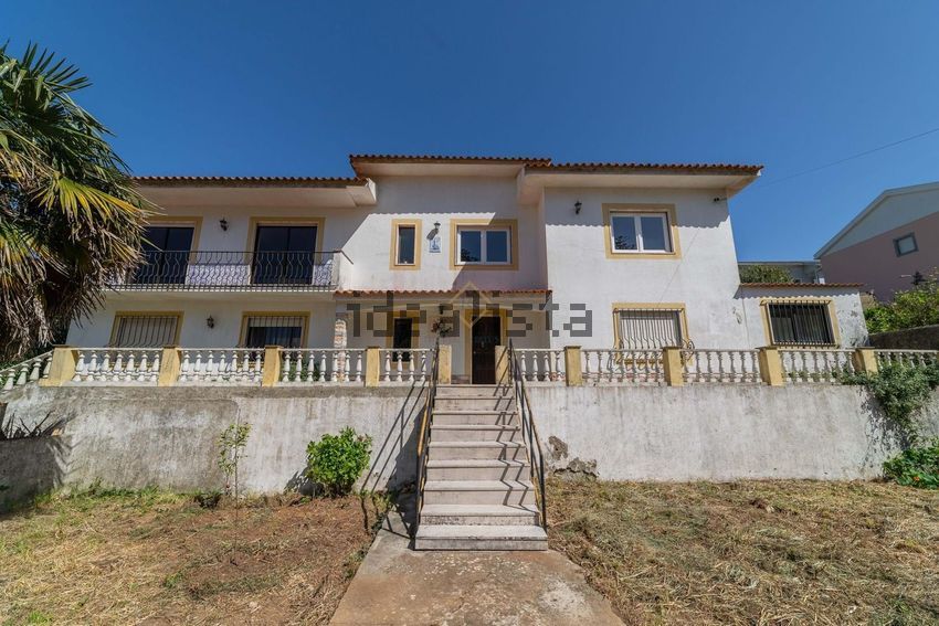 Moradia T6+ em Sintra (Santa Maria e São Miguel, São Martinho e São Pedro de Penaferrim), €827.500