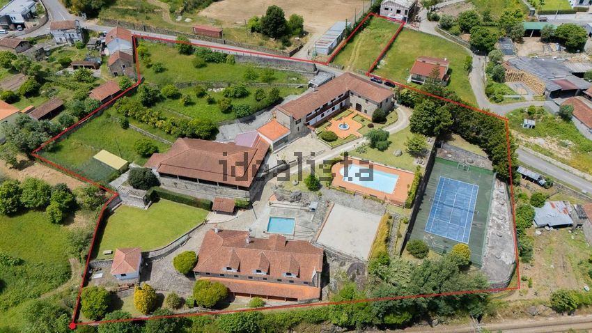 Moradia T6+ em Durrães e Tregosa, €1.650.000