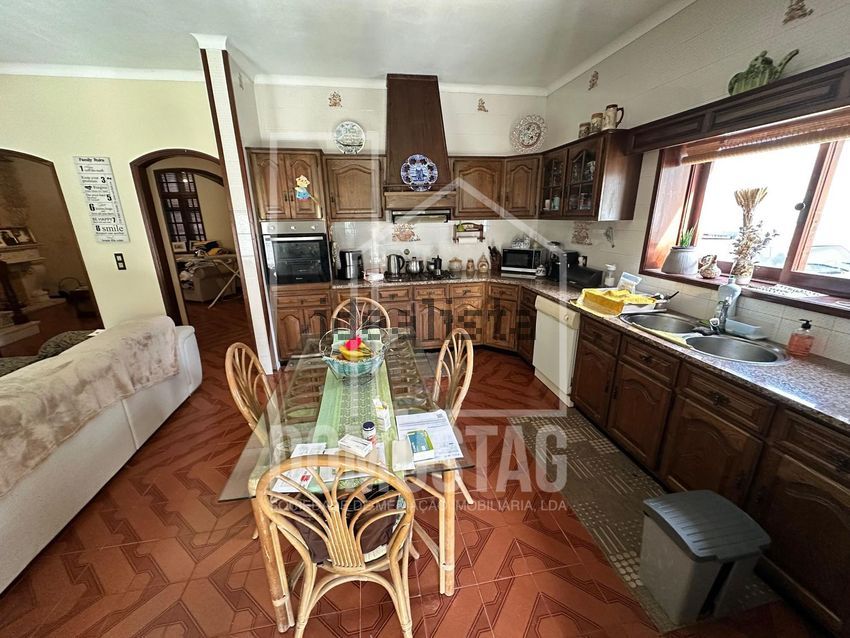 Moradia T4 à venda em Bustos, Troviscal e Mamarrosa, Oliveira do Bairro — foto 3
