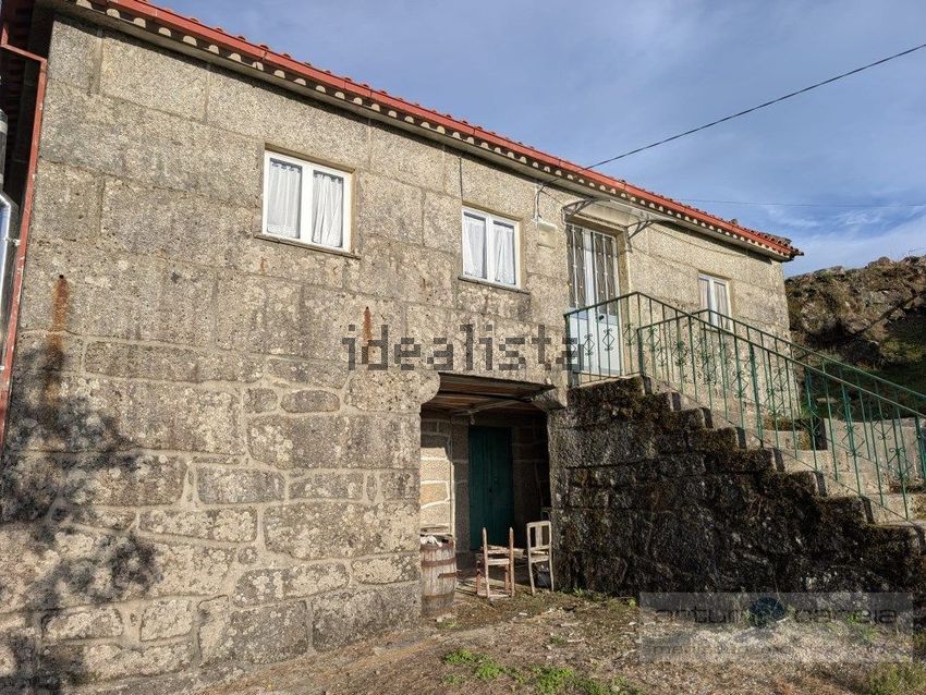 Moradia T2 em Cabana Maior, €125.000