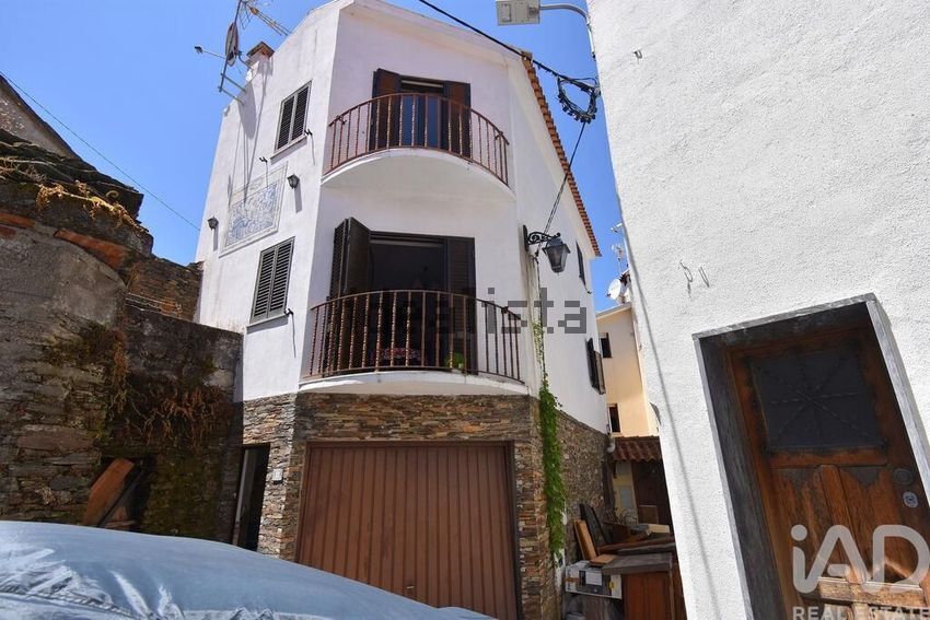 Moradia T2 em Benfeita, €96.000