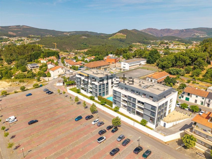 Apartamento T3 à venda em Sobrado, Castelo de Paiva — foto 2