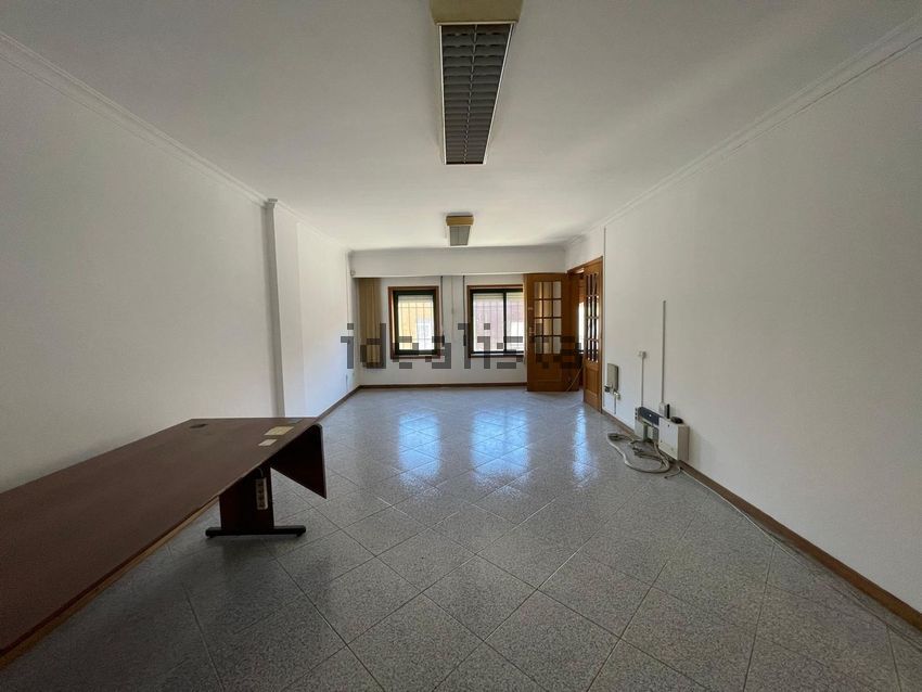 Apartamento T4 à venda em Paranhos, Porto — foto 2