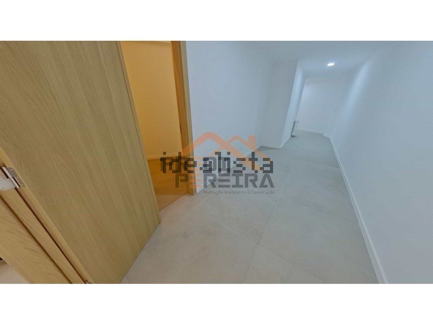 Apartamento T3 à venda em Casal de Cambra, Sintra — foto 25