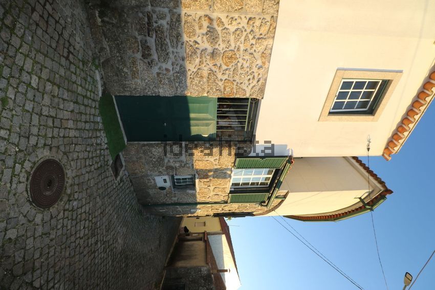Moradia T5 à venda em Oliveira do Hospital e São Paio de Gramaços, Oliveira do Hospital — foto 2