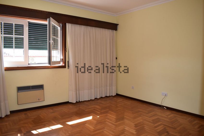 Moradia T5 à venda em Santa Maria da Feira, Travanca, Sanfins e Espargo, Santa Maria da Feira — foto 5