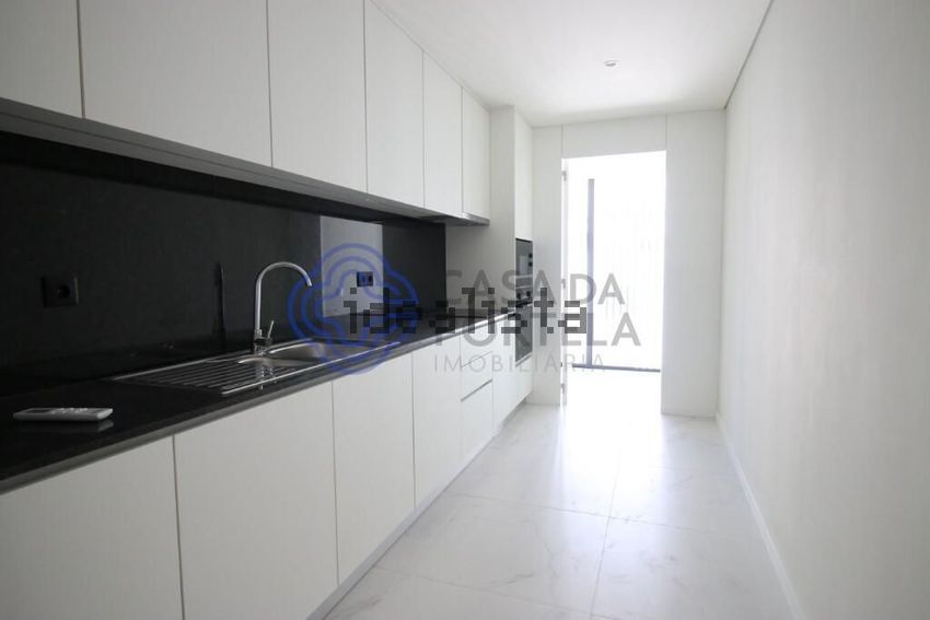 Apartamento T4 à venda em Mafamude, Vila Nova de Gaia — foto 13