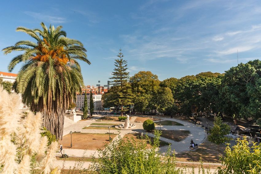 Apartamento T4 à venda em Estrela, Lisboa — foto 2