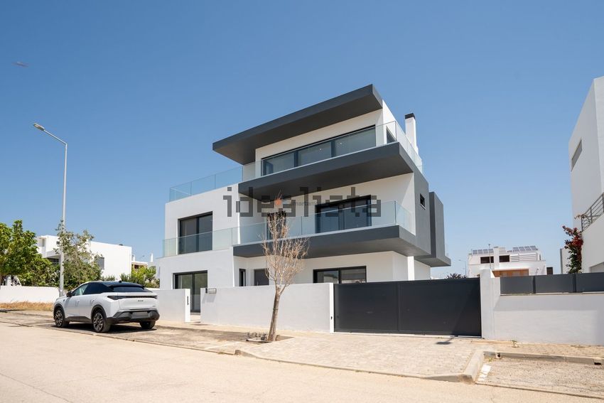 Moradia T6+ em Tavira (Santa Maria e Santiago), €1.195.000