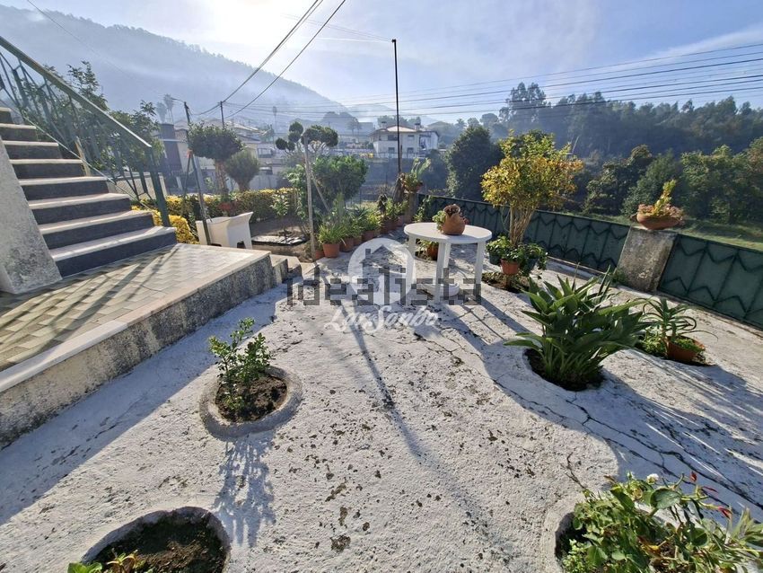 Apartamento T3 à venda em Santo Tirso, Couto (Santa Cristina e São Miguel) e Burgães, Santo Tirso — foto 2
