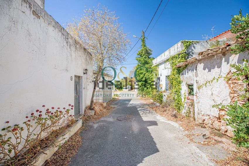 Moradia T3 à venda em Tôr, Loulé — foto 2