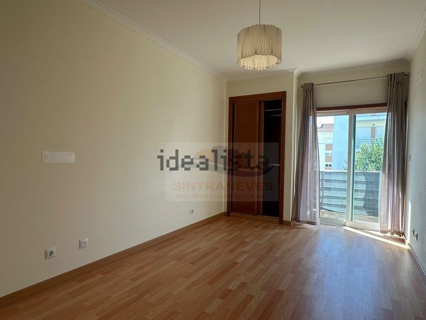 Apartamento T3 à venda em Mina de Água, Amadora — foto 32