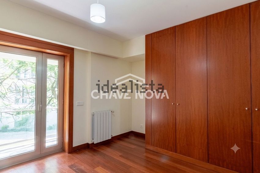 Apartamento T5 à venda em Lordelo do Ouro e Massarelos, Porto — foto 27