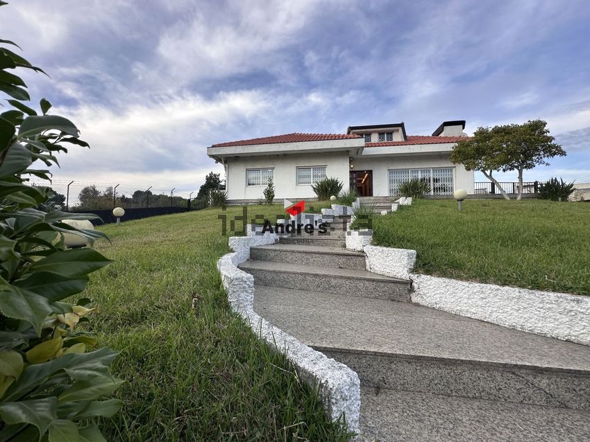 Moradia T3 em Gondomar (São Cosme), Valbom e Jovim, €850.000