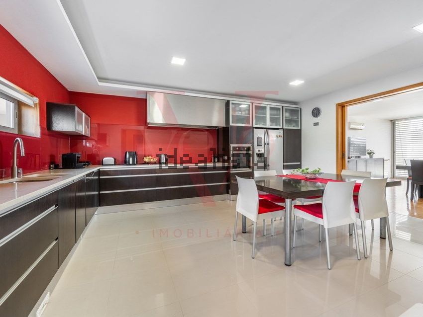 Moradia T4 à venda em Celeirós, Aveleda e Vimieiro, Braga — foto 5