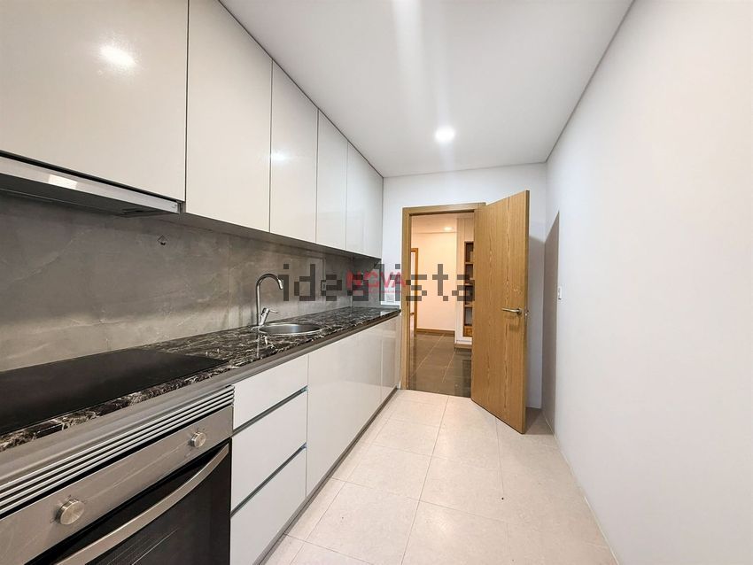 Apartamento T3 à venda em Ermesinde, Valongo — foto 2