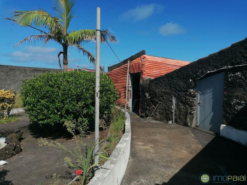 Moradia T2 à venda em Cedros, Horta — foto 8