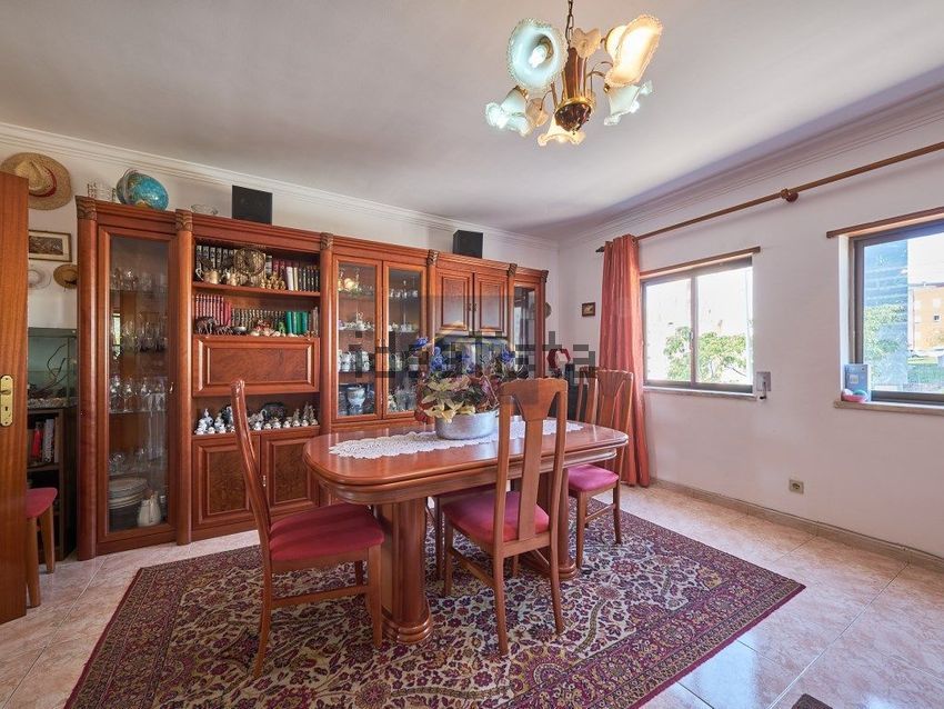 Apartamento T3 à venda em Alfragide, Amadora — foto 3