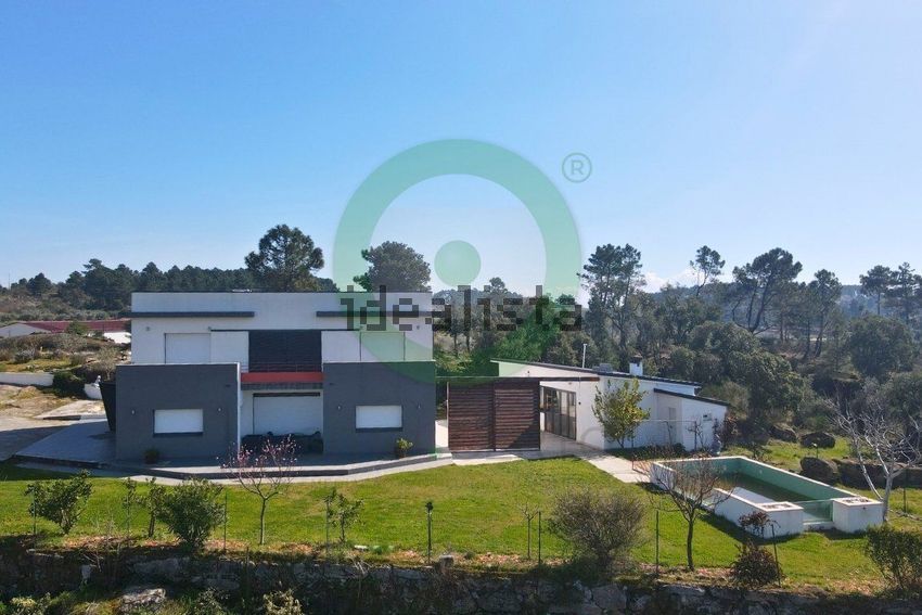 Moradia T3 à venda em Valpaços e Sanfins, Valpaços — foto 2