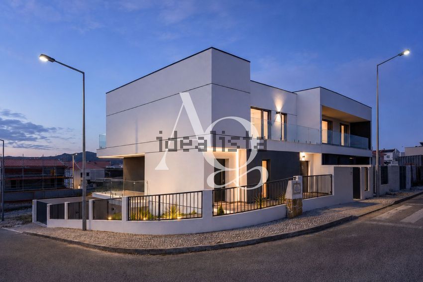 Moradia T4 em São domingos de Rana, €795.000