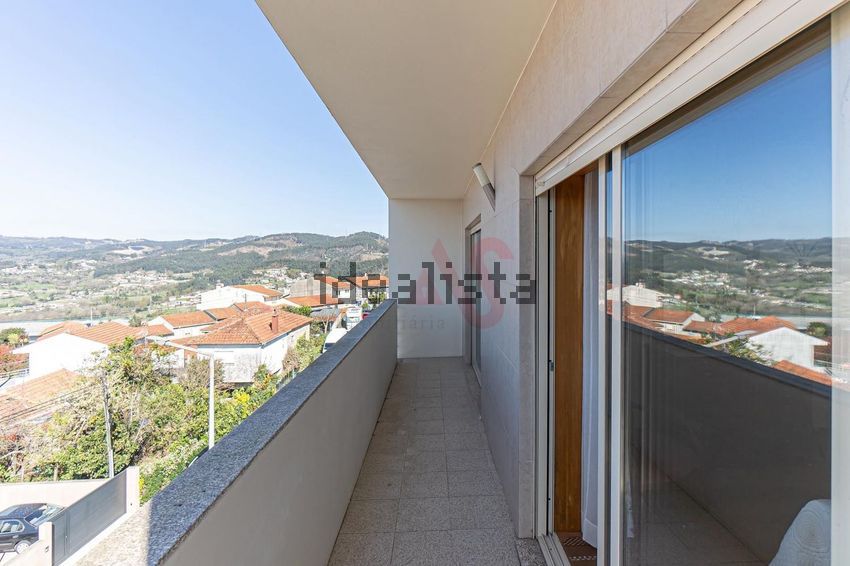 Apartamento T3 à venda em Mesão Frio, Guimarães — foto 20