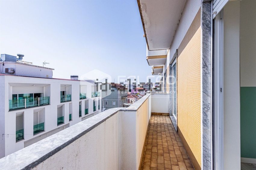 Apartamento T4 à venda em União de Freguesias da Cidade de Santarém, Santarém — foto 14