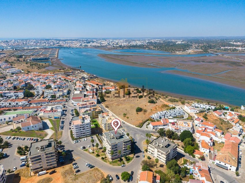 Apartamento T1 à venda em Estômbar e Parchal, Lagoa — foto 13