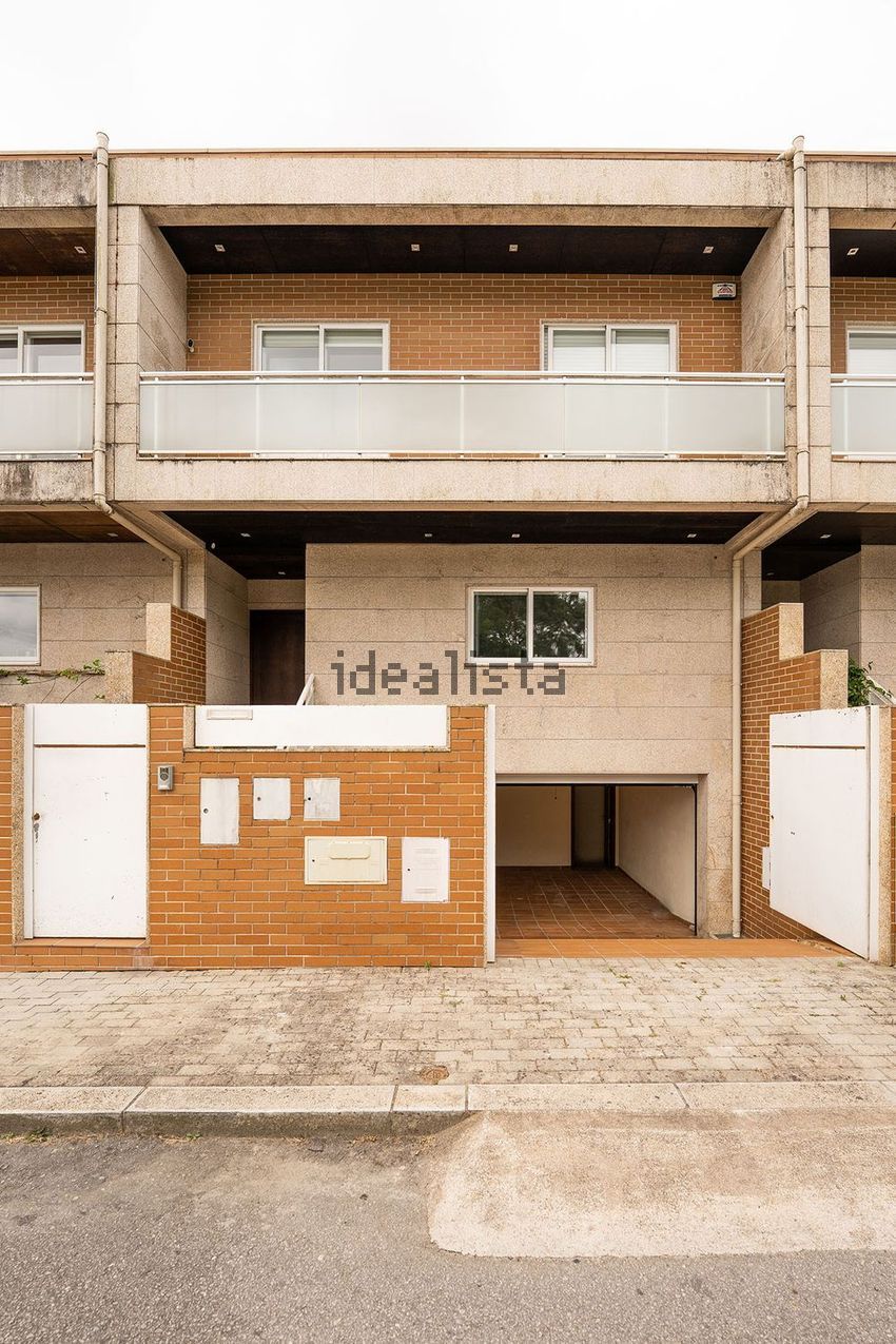 Moradia T4 em Baguim do Monte (Rio Tinto), €539.000