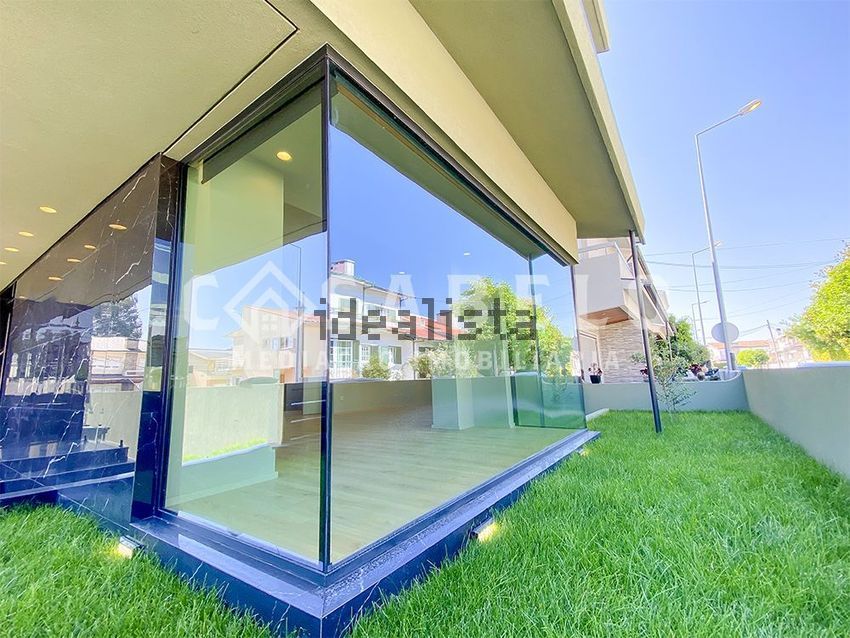 Moradia T5 em Vila Nova da Telha, €550.000
