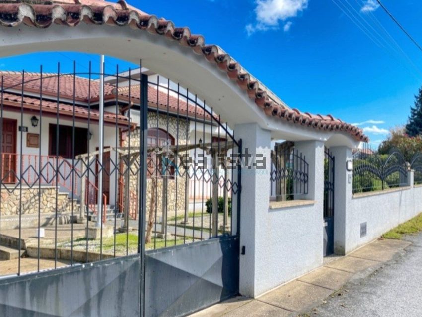 Moradia T4 em Vale de Anta, €290.000