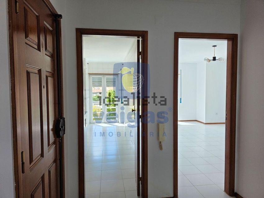 Apartamento T3 à venda em Caldas da Rainha - Santo Onofre e Serra do Bouro, Caldas da Rainha — foto 3