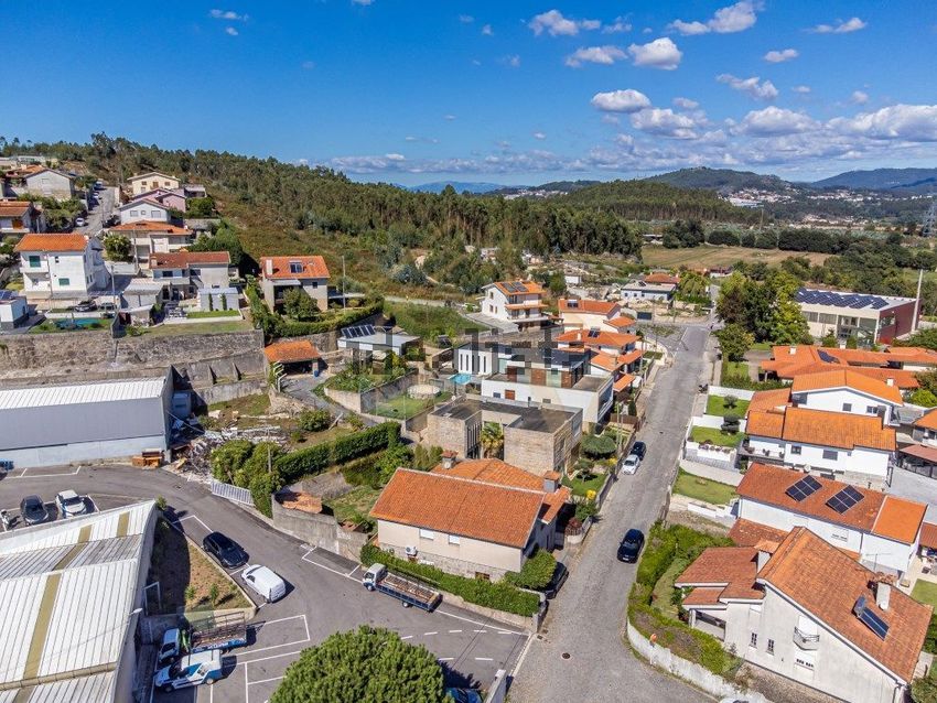 Moradia T3 à venda em Lordelo, Guimarães — foto 31