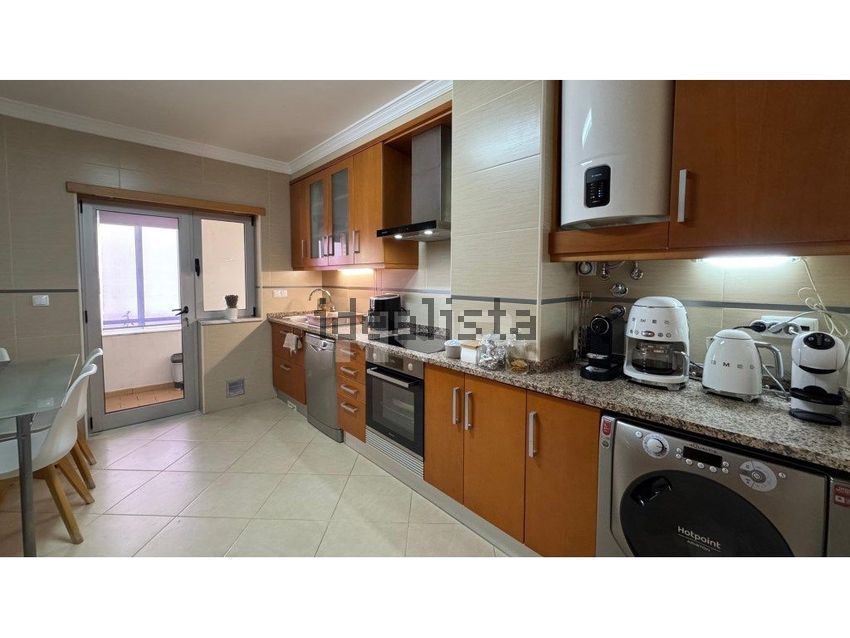 Apartamento T4 à venda em Quelfes, Olhão — foto 5