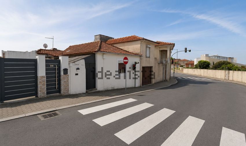 Moradia T1 em Madalena, €95.000