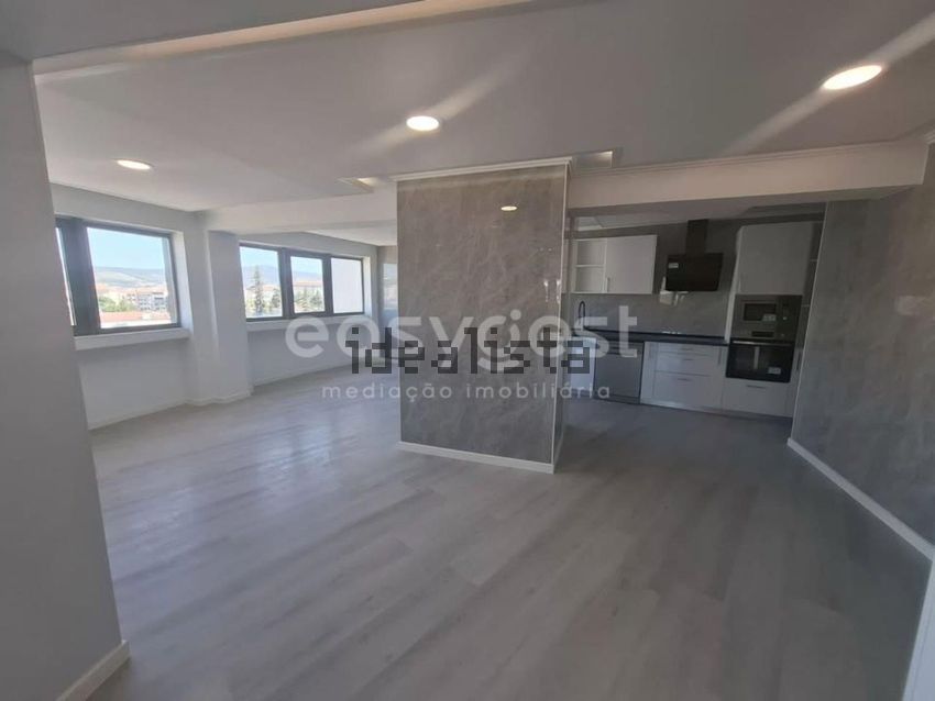Apartamento T4 em Braga (São Vicente), €415.000