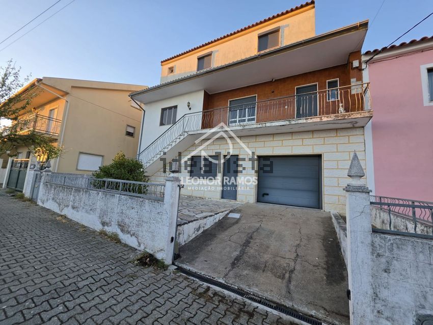 Moradia T4 à venda em Cebolais de Cima e Retaxo, Castelo Branco — foto 2