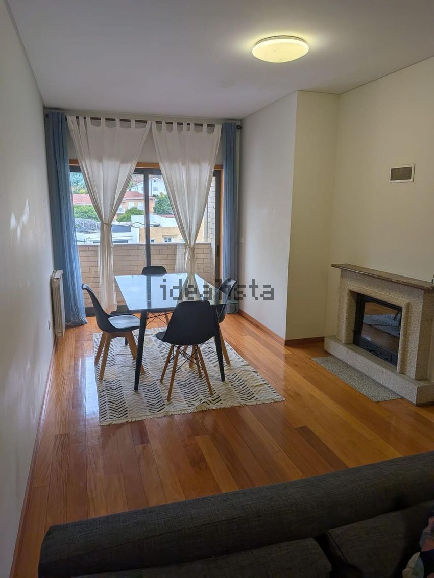 Apartamento T2 em Nogueira, Fraião e Lamaçães, €315.000