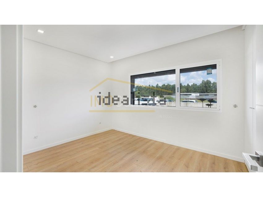 Moradia T4 à venda em Nossa Senhora de Fátima, Entroncamento — foto 15