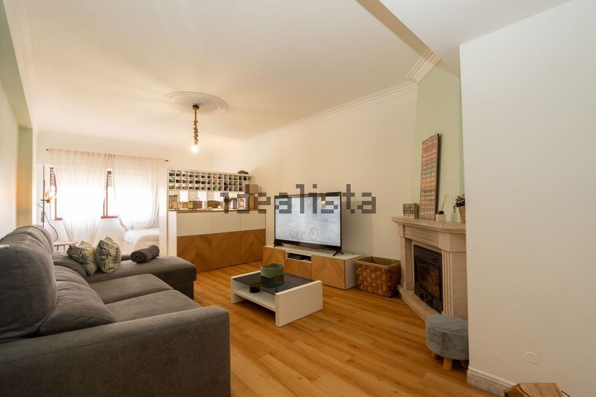 Apartamento T2 à venda em Agualva e Mira-Sintra, Sintra — foto 3