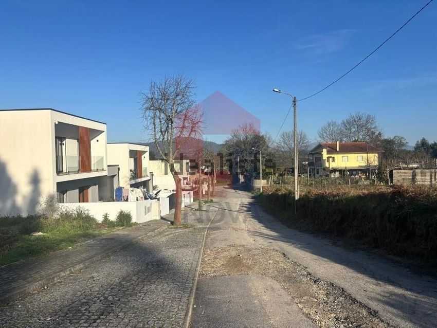 Moradia T3 à venda em Vila Verde e Barbudo, Vila Verde — foto 25