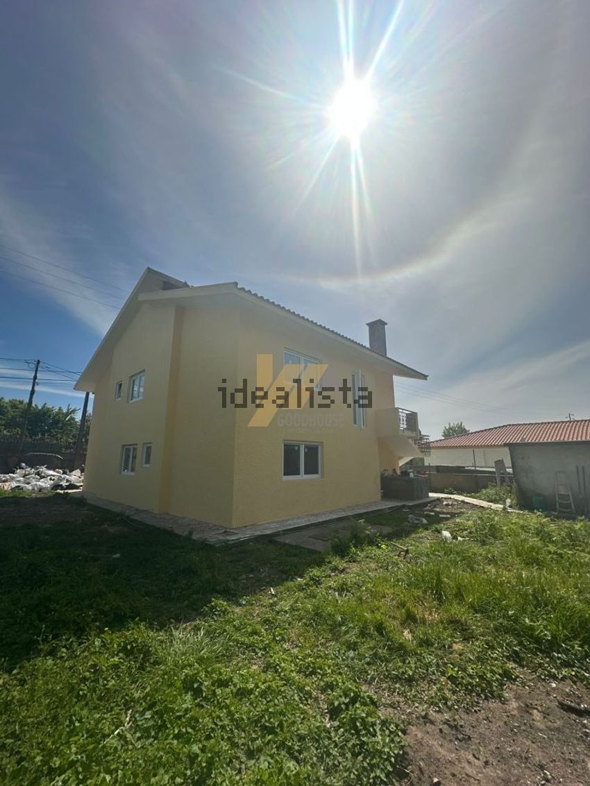 Moradia T5 à venda em Santa Maria de Lamas, Santa Maria da Feira — foto 5