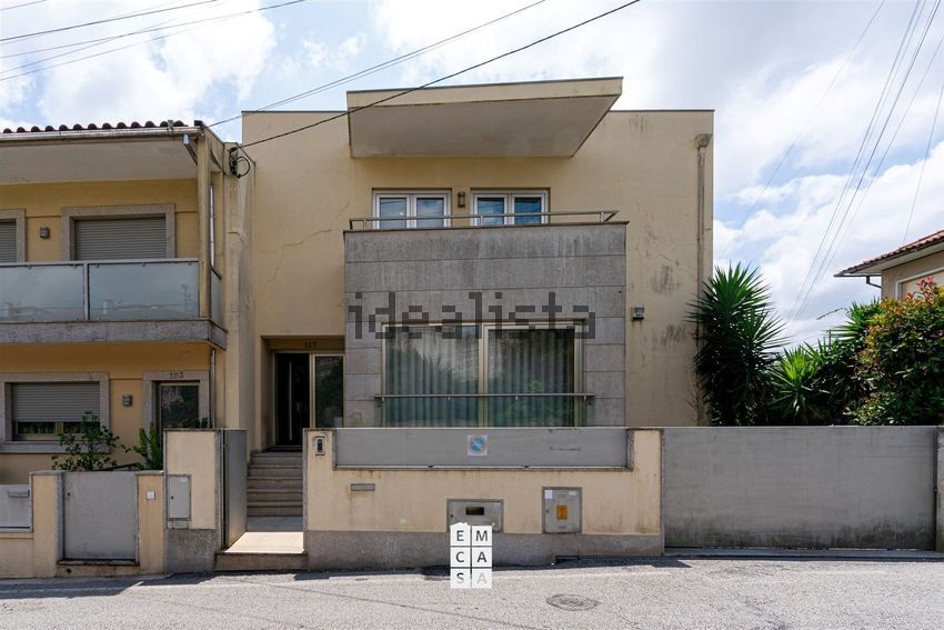 Moradia T3 à venda em Oliveira de Azeméis, Santiago de Riba-Ul, Ul, Macinhata da Seixa e Madail, Oliveira de Azeméis — foto 2