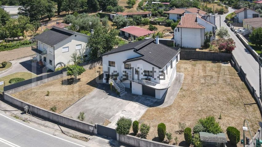 Moradia T3 à venda em São Cipriano e Vil de Souto, Viseu — foto 2