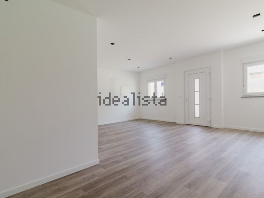 Apartamento T3 em Lavos, €215.000