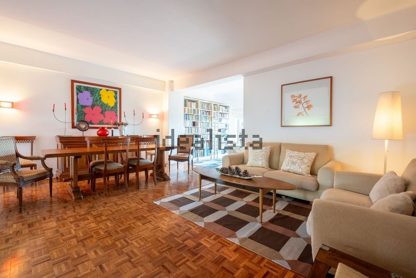 Apartamento T3 à venda em Coimbra (Sé Nova, Santa Cruz, Almedina e São Bartolomeu), Coimbra — foto 2