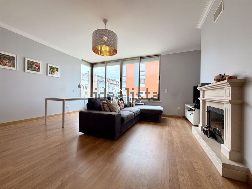 Apartamento T4 em União de Freguesias da Cidade de Santarém, €325.000