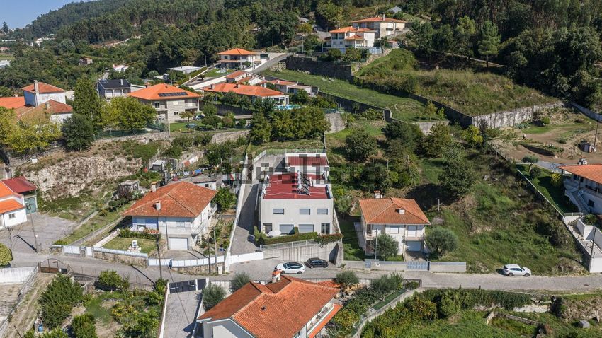 Apartamento T3 à venda em Morreira e Trandeiras, Braga — foto 23